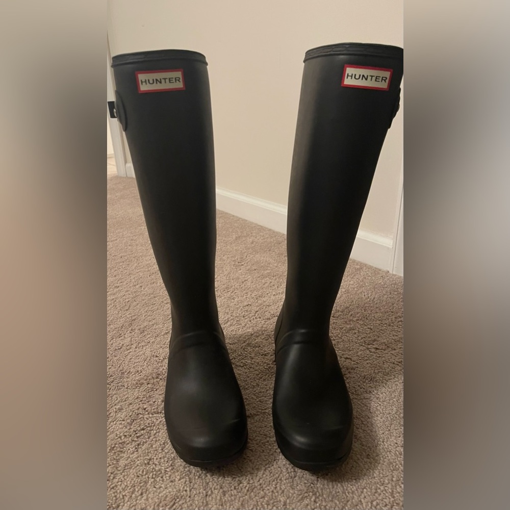 HUNTER Tall Rain Boots
